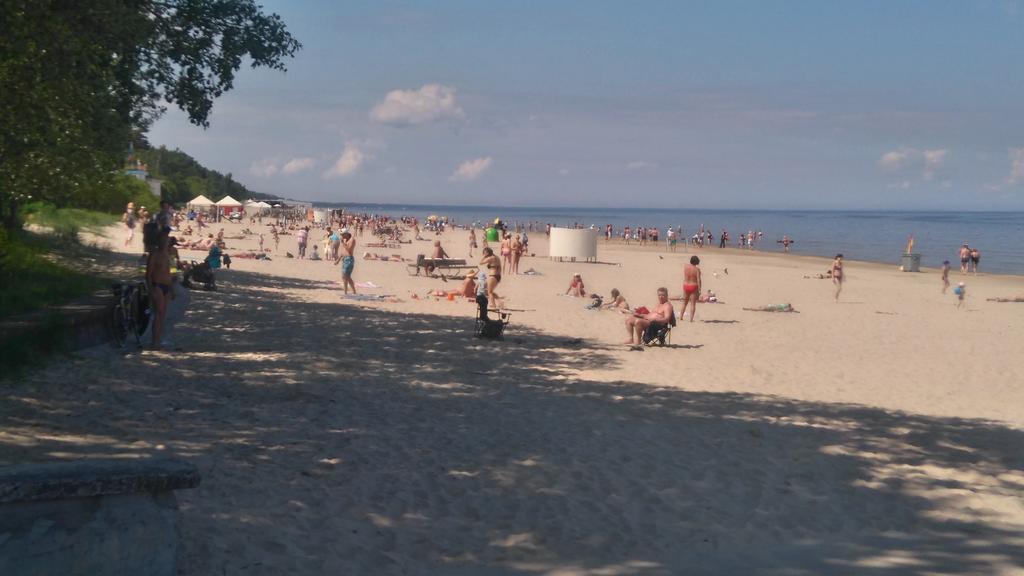Brivibas Avenue Apartment Jurmala Luaran gambar