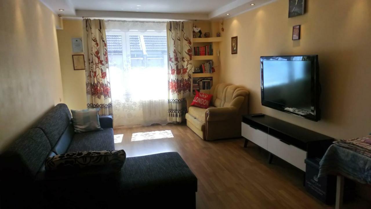Brivibas Avenue Apartment Jurmala Luaran gambar